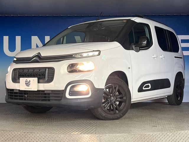 ���w�b�h���C�g:�w�b�h���C�g�͉��΂݂����Ȃ��A�Y��ȏ�Ԃ�ۂ��Ă���܂��B���΂ݖh�~�̃����Y�R�[�e�B���O�̎{�H���\�ł������܂��B