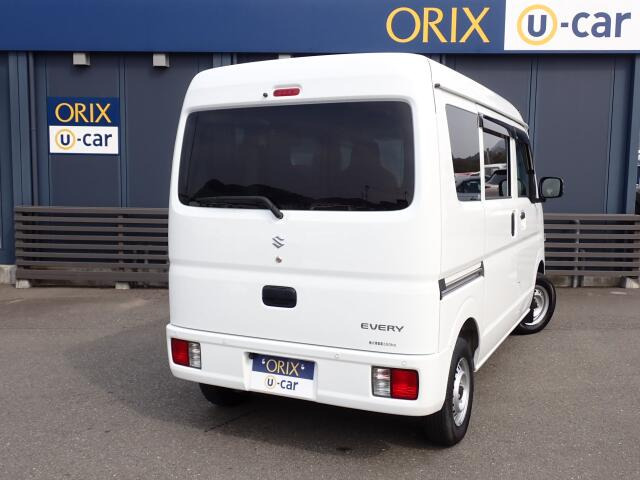 �����r���[�̉摜�ɂȂ�܂��B�I���b�N�X�F�蒆�ÎԂɂ́A���w��������S���Ă���肢���������߂ɁA�Ǝ��́u�I���b�N�X�F�蒆�Îԕۏ؁v�����t�����Ă��܂��B