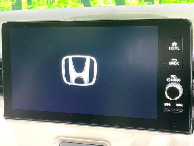 �y����9�^�i�r�z�l�C�̏����i�r�𑕔����Ă���܂��B�i�r�̎g���₷���͂������A�I�[�f�B�I�@�\���[��!�L�����v�◷�s�͂������A�ʋ΂┃�����ȂǕ��i�̃h���C�u���y�����Ȃ�͂���