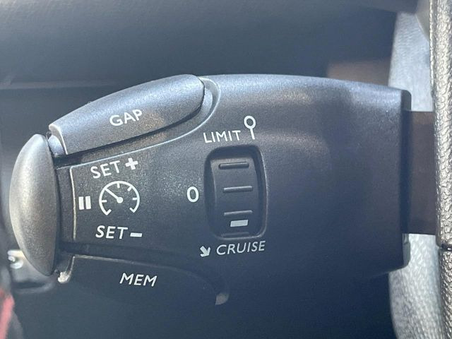 �����[�_�[�N���[�Y�R���g���[��:�O�̎ԂƂ̎Ԋԋ��������ɂƂ�A��葬�x�Ŏ������s���Ă���鎟����̃N���[�Y�R���g���[��!��ɍ������H�⎩���Ԑ�p���H�Ŏg�p����֗��ȋ@�\�ł�!