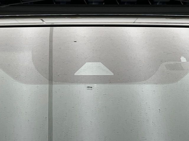 �y�g���^�Z�[�t�e�B�Z���X�z���s���ɑO���̎ԗ�����F�����A�Փ˂������Ȏ��͌x��ƃu���[�L�ŏՓˉ���Ɣ�Q�y�����A�V�X�g�B�����S�Ƀh���C�u�����y���݂��������܂��B