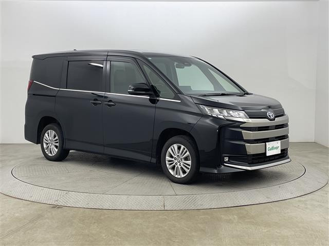 ノア1.8 ハイブリッド S-Z E-Four 4WD