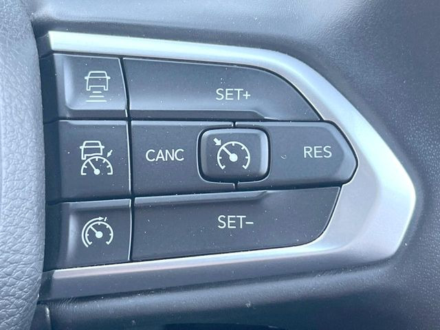 ���A�_�v�e�B�u�N���[�Y�R���g���[��:�O�̎ԂƂ̎Ԋԋ��������ɂƂ�A��葬�x�Ŏ������s���Ă���鎟����̃N���[�Y�R���g���[��!��ɍ������H�⎩���Ԑ�p���H�Ŏg�p����֗��ȋ@�\�ł�!