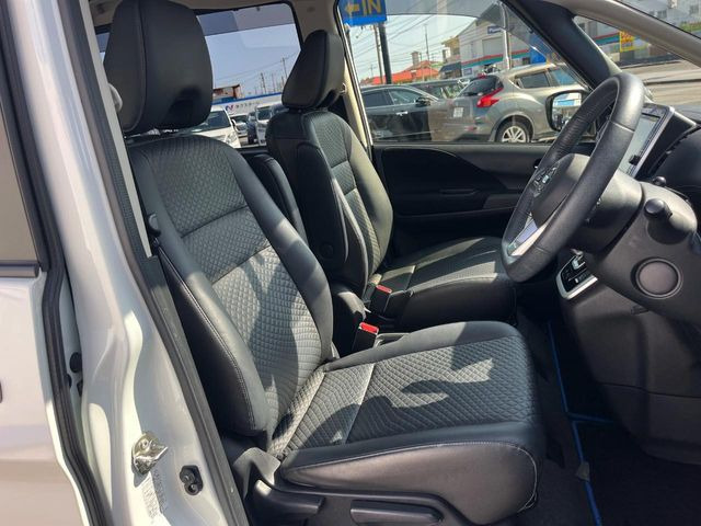 �^�]�ȃV�[�g���͎g�p�������Ȃ��A�ǍD�ȏ�ԂƂȂ��Ă��܂��B���J�Ɏg���Ă������Ƃ��悭�킩��܂��ˁB