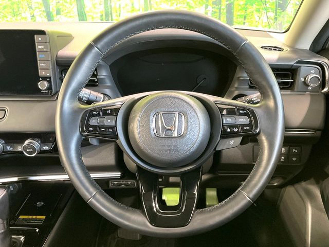 �y�����v�����X�e�A�����O�z�㎿�Ȋv���g�p���邱�ƂŁA��ɂ����������݂ƂĂ��^�]���₷���n���h���ł���