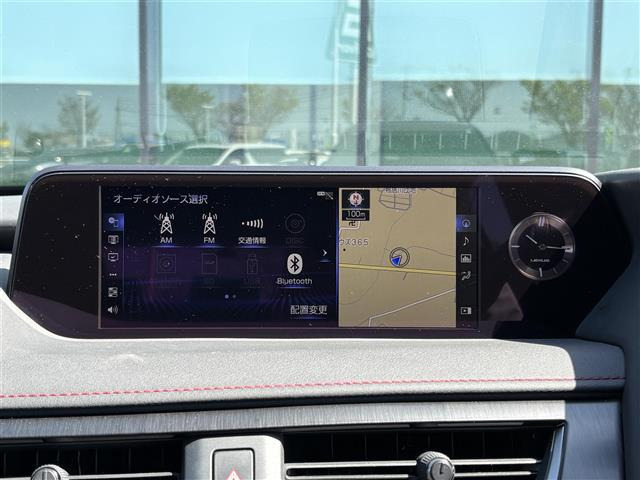 UX250h Fスポーツ