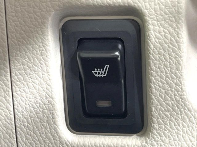 �y�V�[�g�q�[�^�[�z�������ɏd�󂷂�V�[�g�q�[�^�[!�G�A�R����葁�����܂��Ă����̂Ŋ�����̐l�����S�ł��ˁ�G�A�R���̉����͊������邩����A�Ƃ������ɂ����������߂ł��B