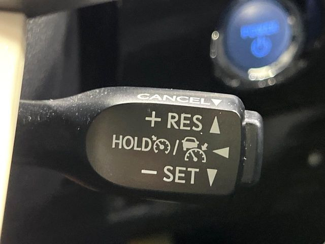 �y���[�_�[�N���[�Y�R���g���[���z�������H�ł̒��������s���y��!!�����ő��x��ۂN���[�Y�R���g���[�����A�Փˌy���V�X�e���ƘA�g���A�O���̎ԗ������m���ĎԊԂ�ۂ悤�ɑ��x���߂��Ă���܂�!!