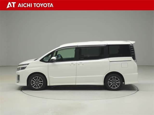 ヴォクシー2.0 ZS