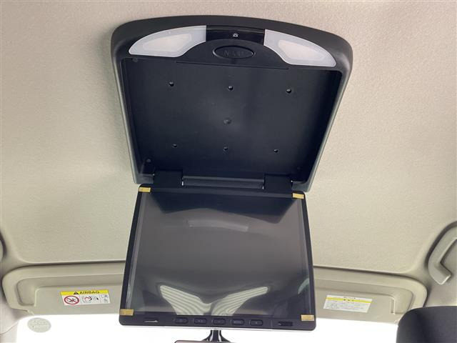 セレナ1.2 e-POWER ハイウェイスターV