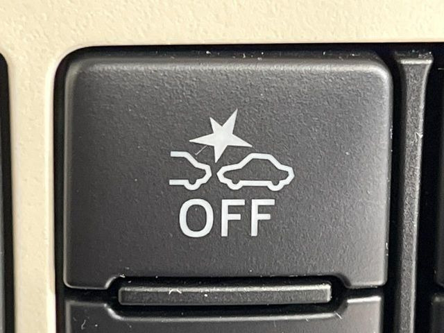 �y�X�}�[�g�A�V�X�g�z���s���ɑO���̎ԗ�����F�����A�Փ˂������Ȏ��͌x��ƃu���[�L�ŏՓˉ���Ɣ�Q�y�����A�V�X�g�B�����S�Ƀh���C�u�����y���݂��������܂��B