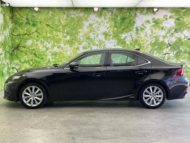 IS300h バージョンL