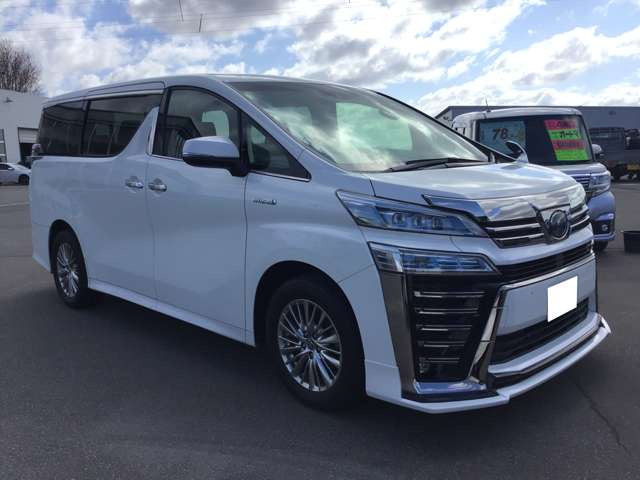 ヴェルファイアハイブリッド 2.5 ZR E-Four 4WD