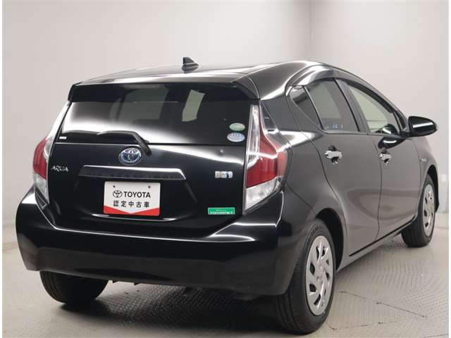 アクア1.5 S スタイルブラック