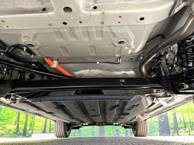 下回りがきれいなうちに、防錆加工の施工がオススメ。降雪地域はもちろん、沿岸部にお住いの方や、趣味でマリン・ウィンタースポーツをされる方にご好評いただいております。