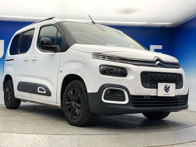 �������t�т̕ۏ؂̑��A���S�̍Œ�3�N�E���s�������ۏ�(�L��)�����p�ӁB�A���Ԃ����S���Ă��y���݂���������l�A�ۏؓ��e���[���͂������A�����_��&�I�C�������⃍�[�h�T�[�r�X���t�т��Ă���܂��B