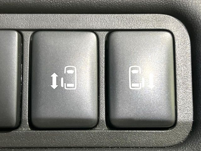 �y�����p���[�X���C�h�h�A�z�X�}�[�g�L�[��^�]�Ȃ̃X�C�b�`�Ō�ȗ����X���C�h�h�A�̊J���\���d��������͂����ăh�A���J����K�v�������A�����Ȃ��q�l�ł��ȒP�ɊJ���߂ł����K�ł���