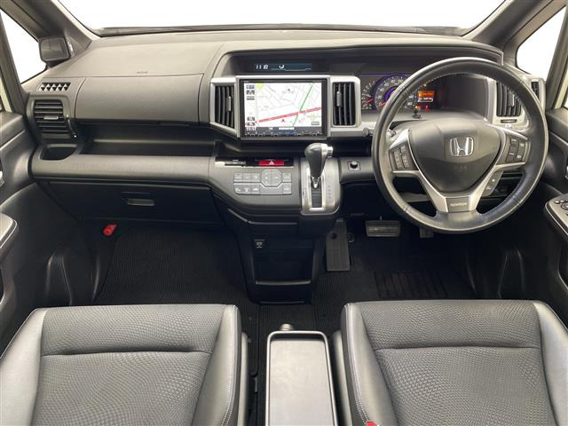 ステップワゴン2.0 スパーダ Z クールスピリット