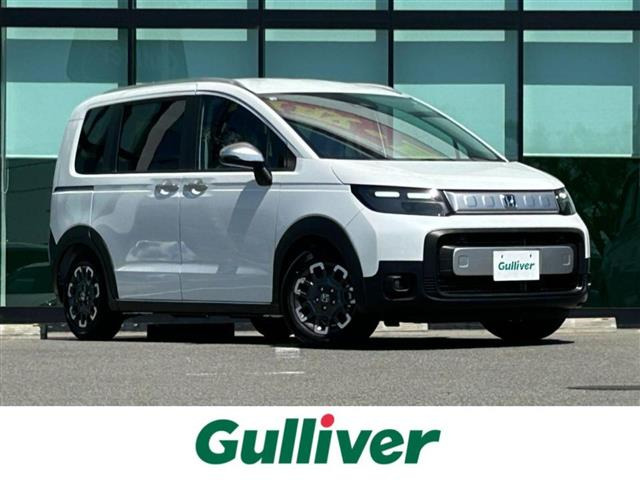 フリード1.5 e:HEV クロスター