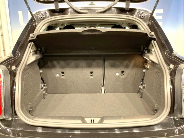 ���g�����N���[��:����L������e�X�y�[�X!���ꂾ���̍L��������΂��������⃌�W���[�Ȃǂɂ��œK�ł�!�g�p�������Ȃ����ꂢ�ȏ�Ԃ��ێ����Ă���܂��B