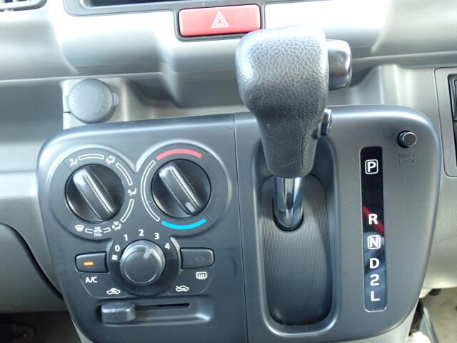 �V�t�g�ƃG�A�R���ł��B�_�C�������̃}�j���A���G�A�R���ɂȂ�܂��B�V���v���Ŏg���₷��!