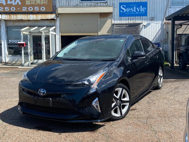 プリウス1.8 A プレミアム ツーリングセレクション