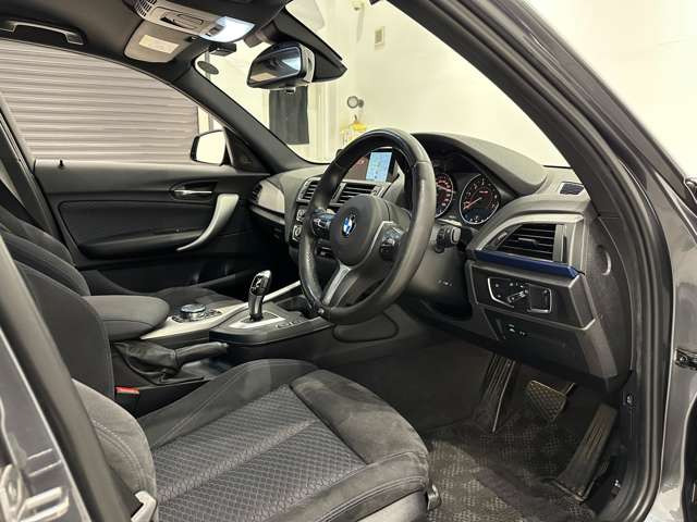 1シリーズ118i Mスポーツ