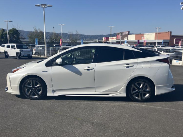 プリウス1.8 S ツーリングセレクション