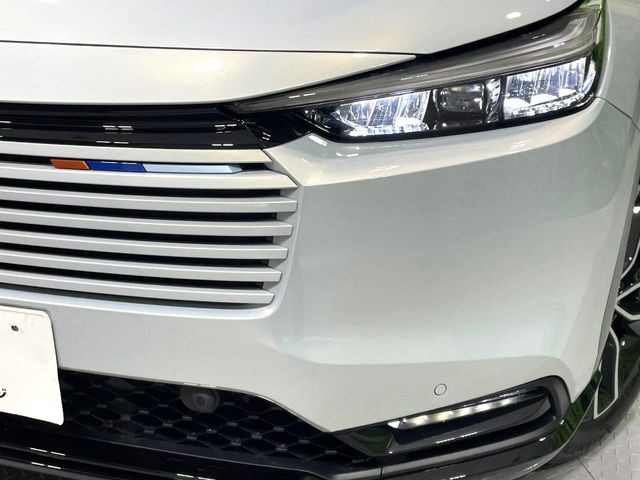 �yLED�w�b�h���C�g�z���V����ԑ��s�����ǍD�Ȏ��E���m�ۂ����S���ĉ^�]�ł��鍂�P�xLED�w�b�h���C�g�𑕔�!�_�����x�������A����d�͂��}�����Ă��܂��B