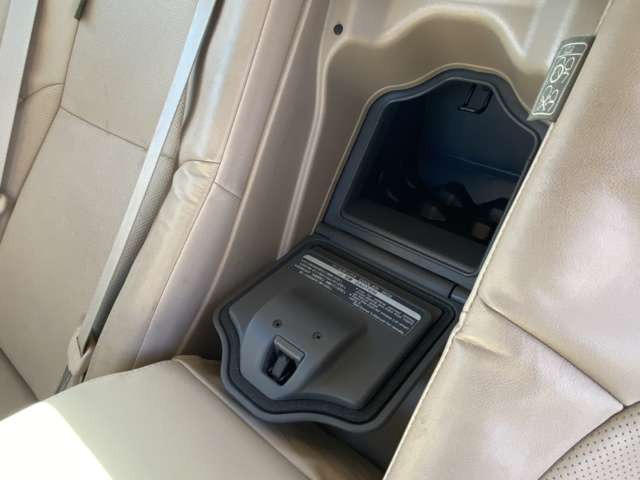 ���X�A�݌ɑ䐔70��ȏゲ�����܂��B���Д̔��X�y�[�W���瑼�̎ԗ������m�F����������