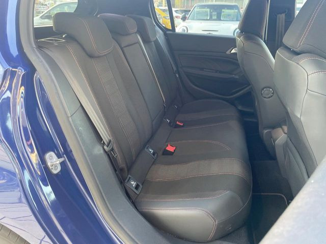 ���㕔���Ȃ��C�ɂȂ�悤�ȃL�Y�E�����ւ��蓙�A�傫�ȃ_���[�W�͂Ȃ��A�ǍD�ȏ�Ԃł��B