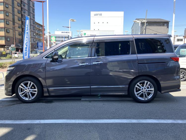 エルグランド3.5 ハイウェイスター ブラックレザーリミテッド