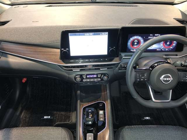 ノートオーラ1.2 G FOUR 4WD