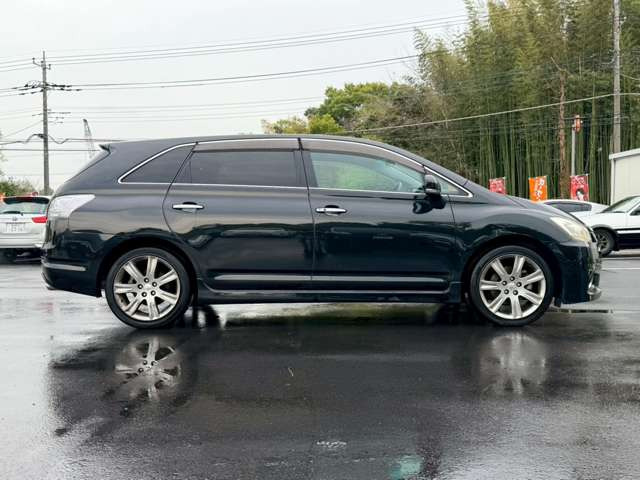 ���X�݌ɂ͊O���A�����N���[�j���O��ɓW�����A�����Ď��̏C�����̗L���A���[�^�[��������̗L������O�ҋ@�ւɂ�錟����S����{���Ă���܂��B�Ԍ��A�����A����h�������ЂőΉ��ł��܂��̂ł����S���������B