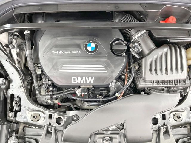 �����X�ł́A�e���[�J�[�̐�p�f�f�e�X�^�[�𓱓��B���Ǝ��i�����e�N�j�J���X�^�b�t���풓���Ă���܂��̂ŁA������̍ۂɂ����S���Ă����p���������܂��B