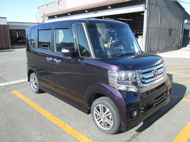 N-BOXカスタムG Lパッケージ 4WD