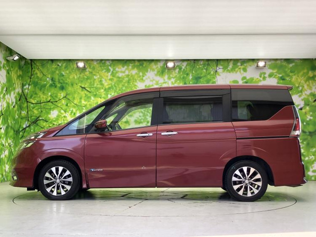 セレナ2.0 ハイウェイスター Vセレクション