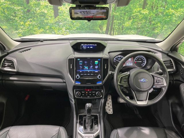 フォレスター2.0 アドバンス 4WD