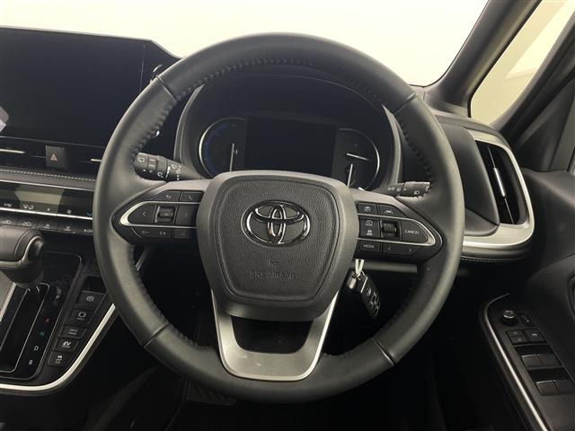 ノア1.8 ハイブリッド S-Z E-Four 4WD