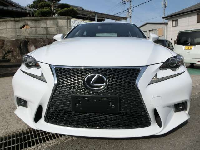 IS200t Fスポーツ