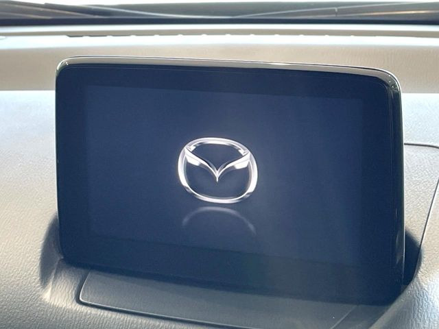 �y�}�c�_�R�l�N�g�i�r�z�ԓ��̕��͋C�Ƀ}�b�`������̌^�^�C�v�̃i�r�B�e����q�ݒ��Bluetooth�Đ����A�l�X�ȋ@�\���y���߂܂��B�����I�ȃ_�C�������삪�\�ŁA�g��������ǍD�ł��B