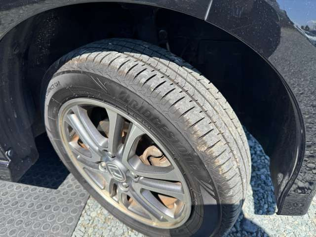 ���X�ł͎��q�̓��O���̃N���[�j���O�ɂƂĂ��͂����Ă��܂�!�F�X�Ȓ��ÎԂ�����Ǝv���܂�����r���Ē����č\���܂���!���Г��X�̂��Ԃ������������܂���