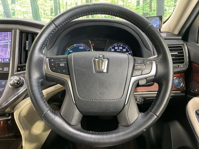 �y�����v�����X�e�A�����O�z�㎿�Ȋv���g�p���邱�ƂŁA��ɂ����������݂ƂĂ��^�]���₷���n���h���ł���