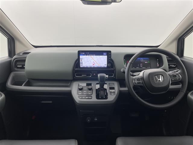 フリード1.5 e:HEV クロスター