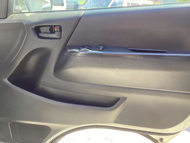 ���X�̎Ԃ̓��[���N���[�j���O�{�H�ς�!�[�ԑO�ɂ͎肪��WAX�A�����d�グ���|�Ŕ[�Ԃ������Ȃ��Ă���܂�!