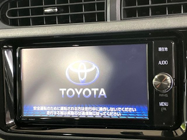 アクア1.5 X-URBAN ソリッド