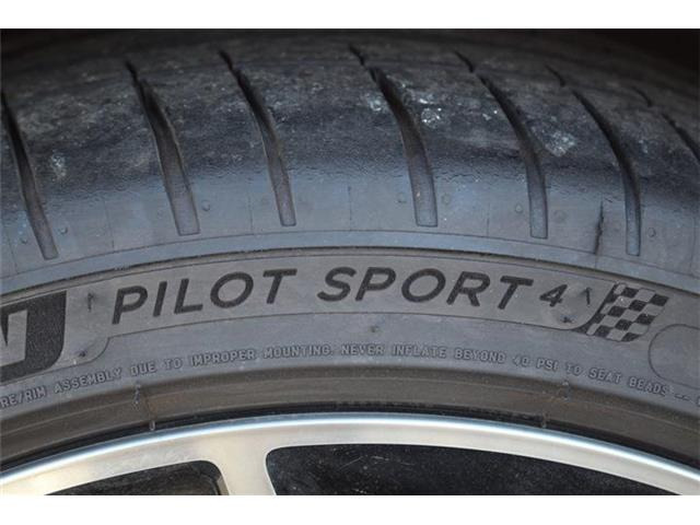 ���Ǝҗl�ւ̔̔��͂��f�肳���Ă��������܂��B �Ԍ������ԗ��̏ꍇ�́A�Ԍ����擾�������x�������z�ŕ\�����Ă���܂��B