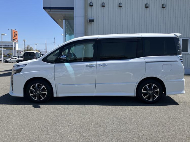 ヴォクシー2.0 ZS 煌II