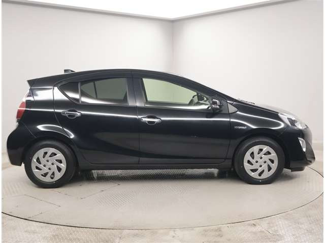 アクア1.5 S スタイルブラック