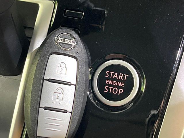 �y�C���e���W�F���g�L�[�z�J�o����|�P�b�g�ɓ��ꂽ�܂܂ł��h�A�̎{���E�������\�ȃX�}�[�g�L�[�𑕔��B�G���W���̃I���E�I�t�����J�M�����o���K�v����������Ƃ��Ă��֗��ł���